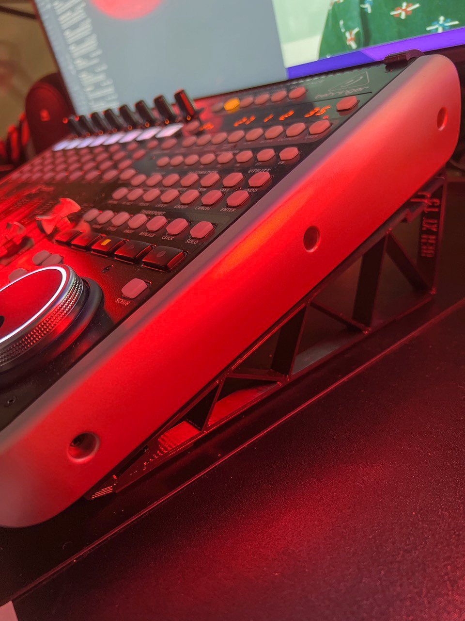 stand Behringer x touch series st3nd