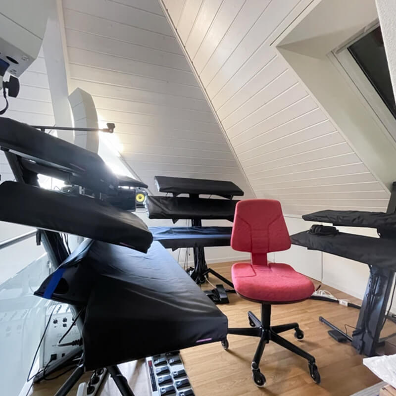12 Dust Cover studio
