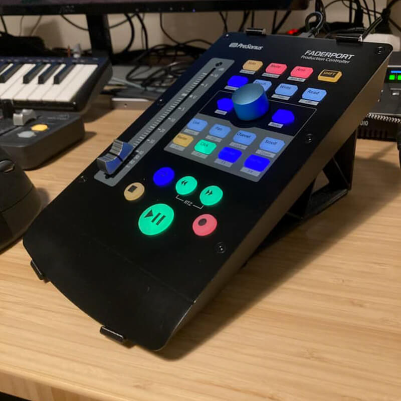 8 presonus faderport stand